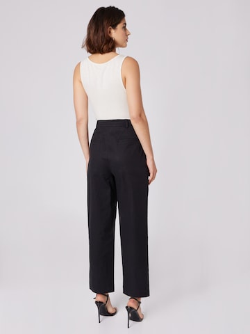 Guido Maria Kretschmer Women Loose fit Pleat-front trousers 'Nadia' in Black