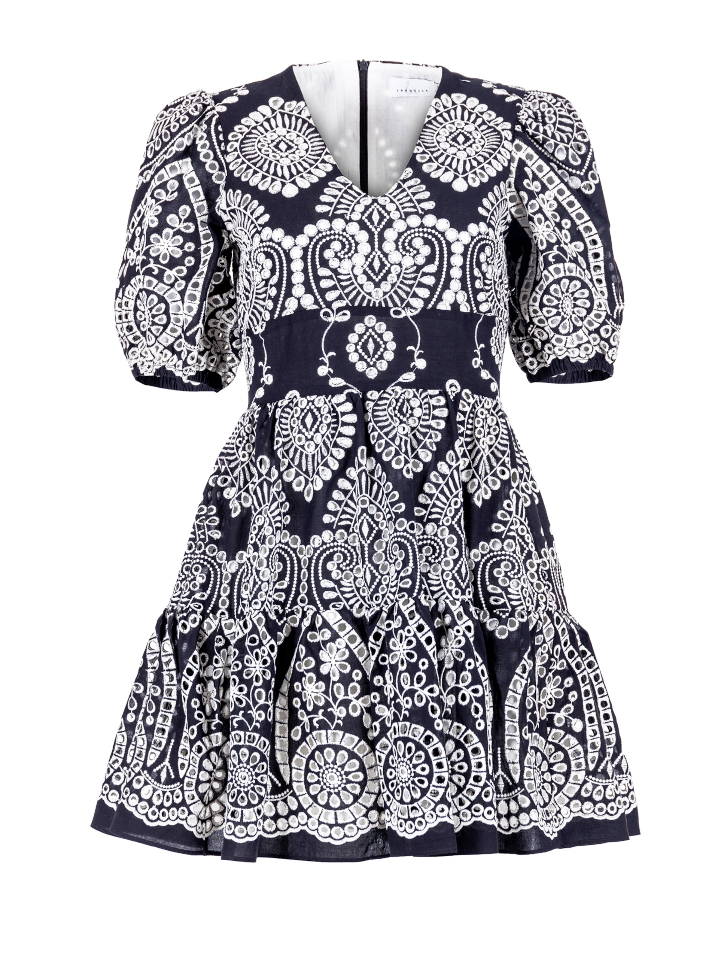 Rochie Laurella pe negru / alb, Vizualizare produs