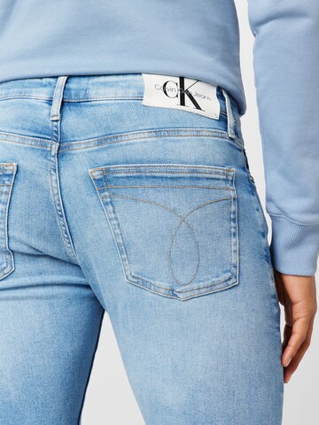 Calvin Klein Jeans Slimfit Džíny – modrá