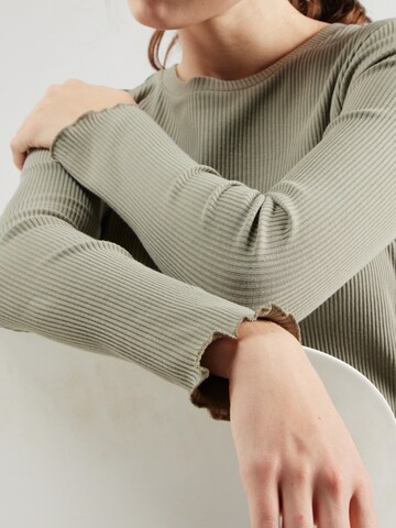 SELECTED FEMME Shirt 'SLFANNA' in Green
