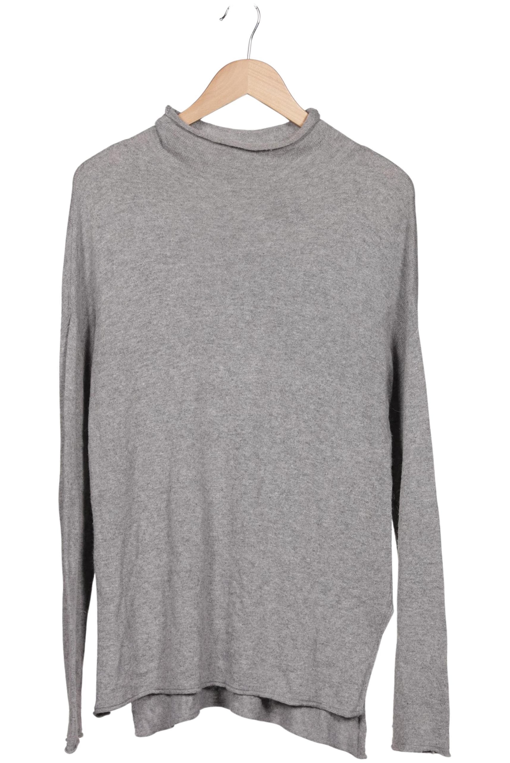 Emily Van Den Bergh Sweater & Cardigan in S in Grey: front