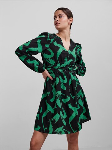 PIECES - Vestido 'FOBBI' en verde: frente