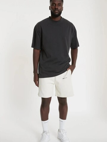 YSPT Studio Regular Workout Pants 'Vangarde' in White