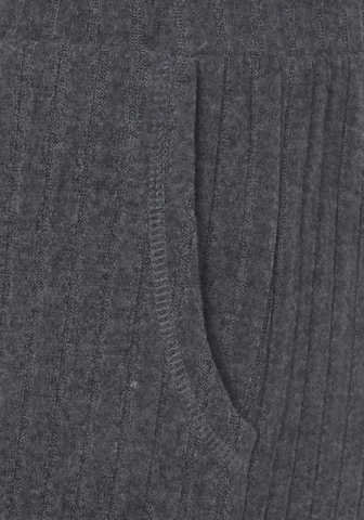 LASCANA Панталон пижама в сиво