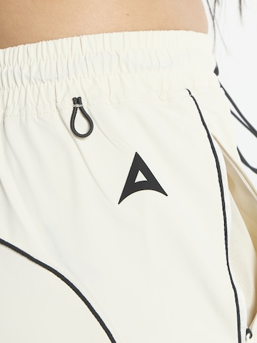 A-Game - Loosefit Pantalón deportivo 'Woven Joggers' en beige