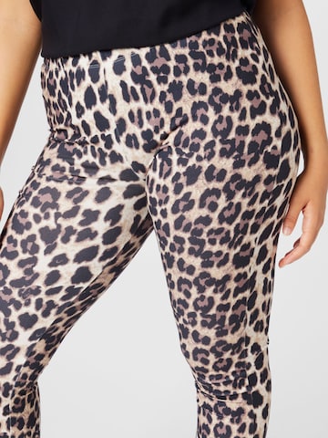 Zizzi Skinny Leggingsit 'Vjadan' värissä beige