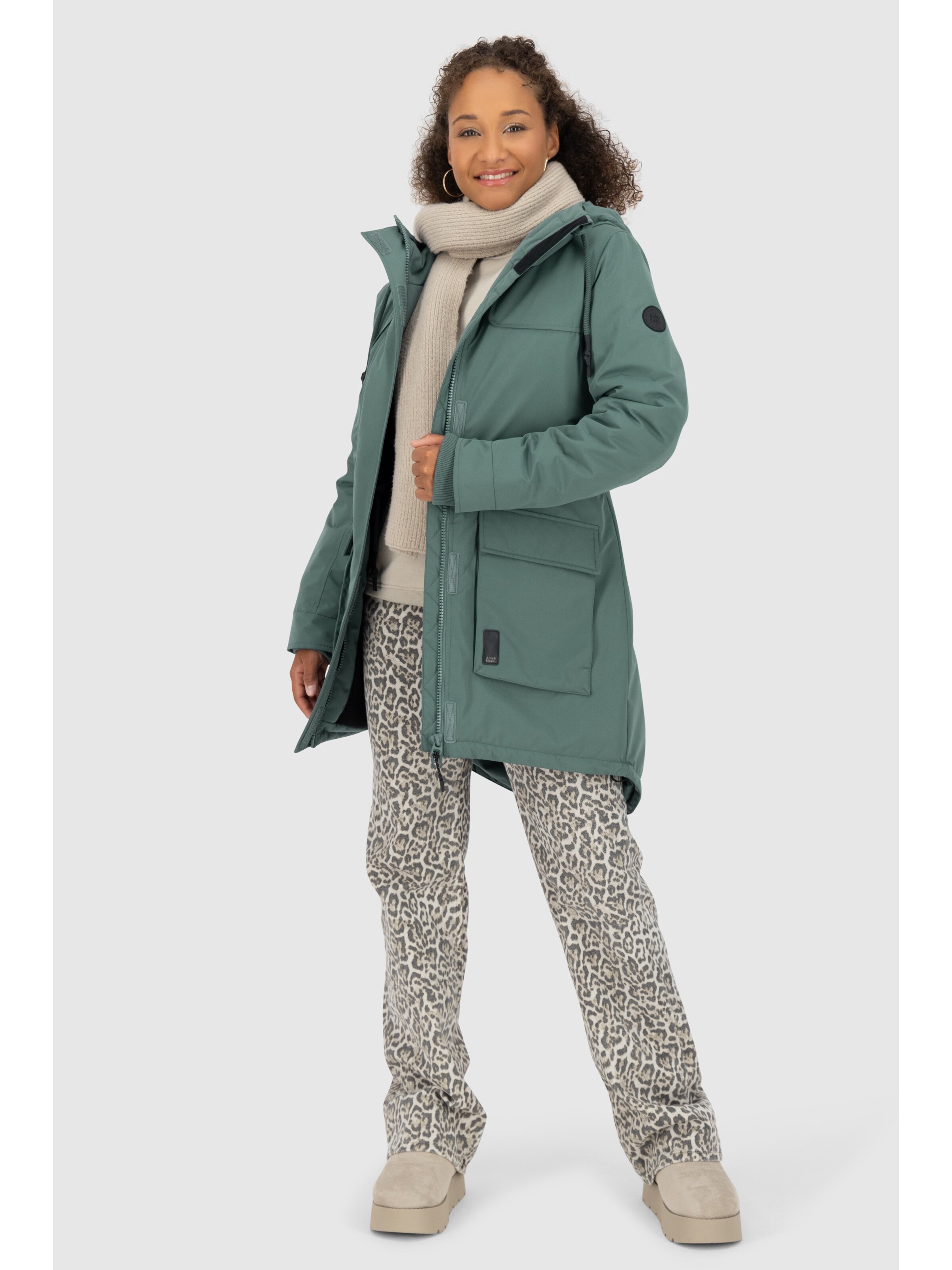 Veste d’hiver 'CharlizeAK A' alife & kickin en gris