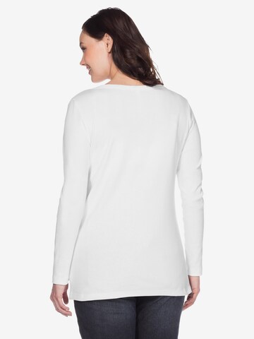 T-shirt SHEEGO en blanc