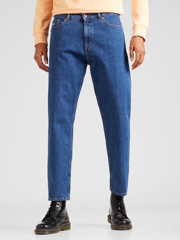 Tommy Jeans Regular Jeans 'ISAAC RELAXED TAPERED' in Blau: predná strana