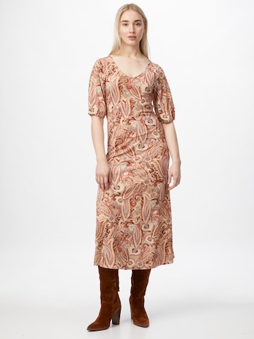 Robe Cream en marron : devant