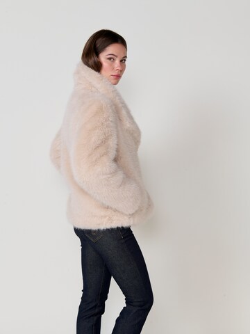 Veste mi-saison KOROSHI en blanc