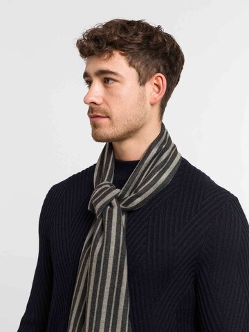 bugatti Schal in Grau