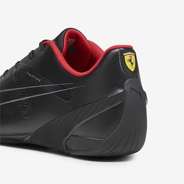 Baskets basses 'Scuderia Ferrari Carbon Cat' PUMA en noir