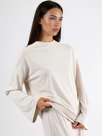 Busem Blouse in Beige