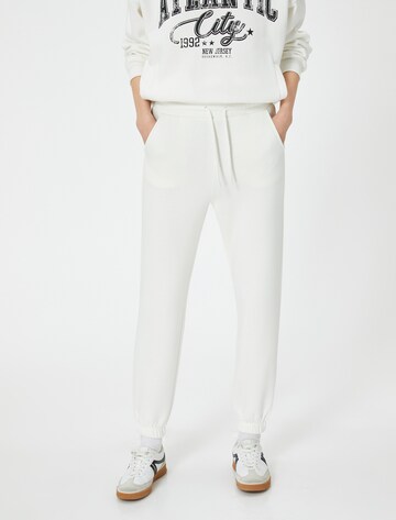 Koton Broek in Beige: voorkant