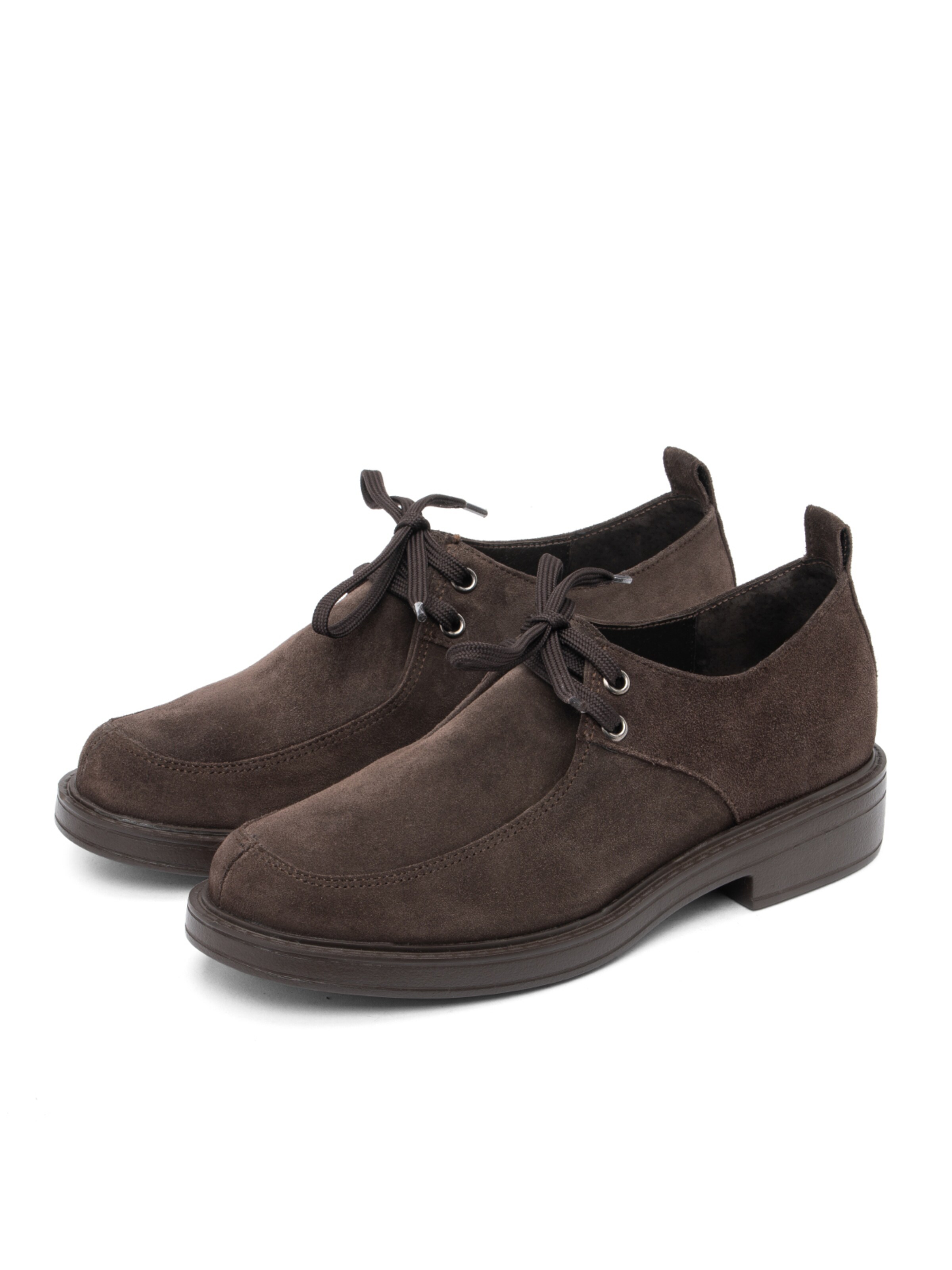 Scarpa stringata di RYŁKO in marrone