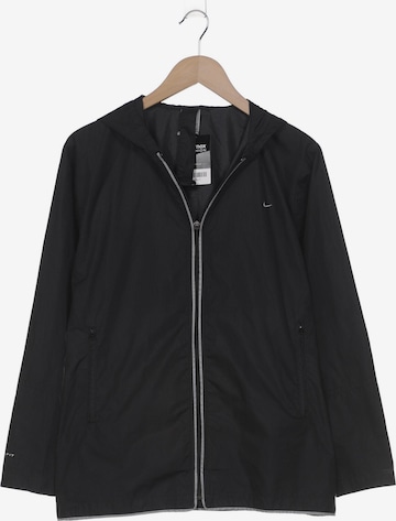 NIKE Jacke M in Schwarz: Vorderseite
