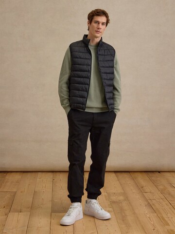 Gilet 'Eray' DAN FOX APPAREL en noir