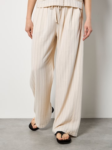 Apricot Wide leg Broek ' ' in Beige