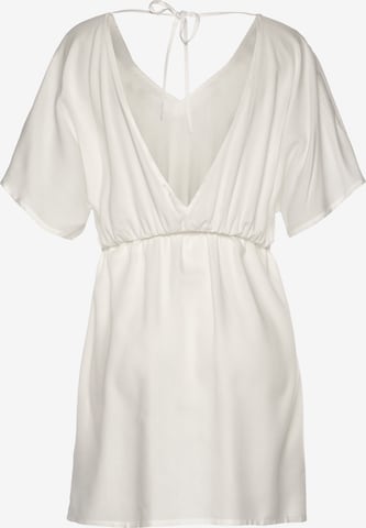 s.Oliver Sukienka plażowa w kolorze biały