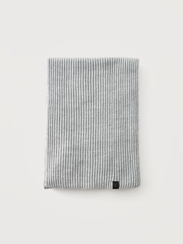Calvin Klein Set: Mütze und Schal in Grau