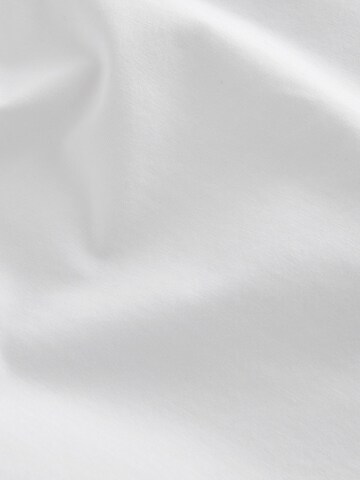 T-Shirt Next en blanc