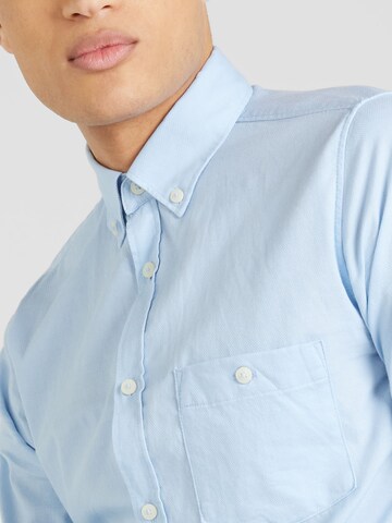 Coupe regular Chemise s.Oliver en bleu