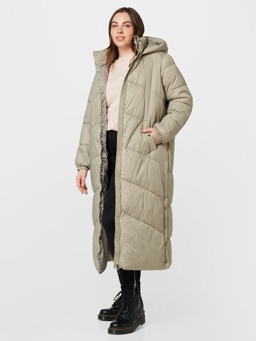 Vero Moda Curve Wintermantel in Beige: predná strana