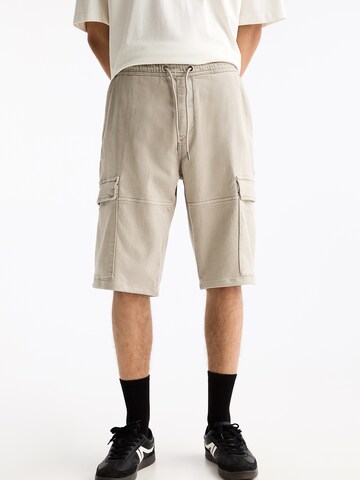Pull&Bear Szabványos Cargo nadrágok - szürke