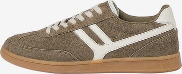 Pull&Bear Platform trainers in Brown