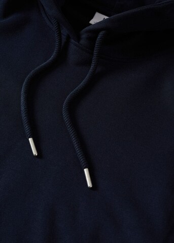 MANGO MAN Sweatshirt 'bone' in Blauw