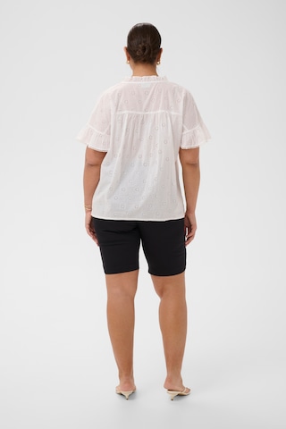 KAFFE CURVE - Blusa 'KALiona' em branco