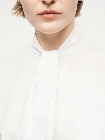 ARMANI EXCHANGE Pusero värissä valkoinen