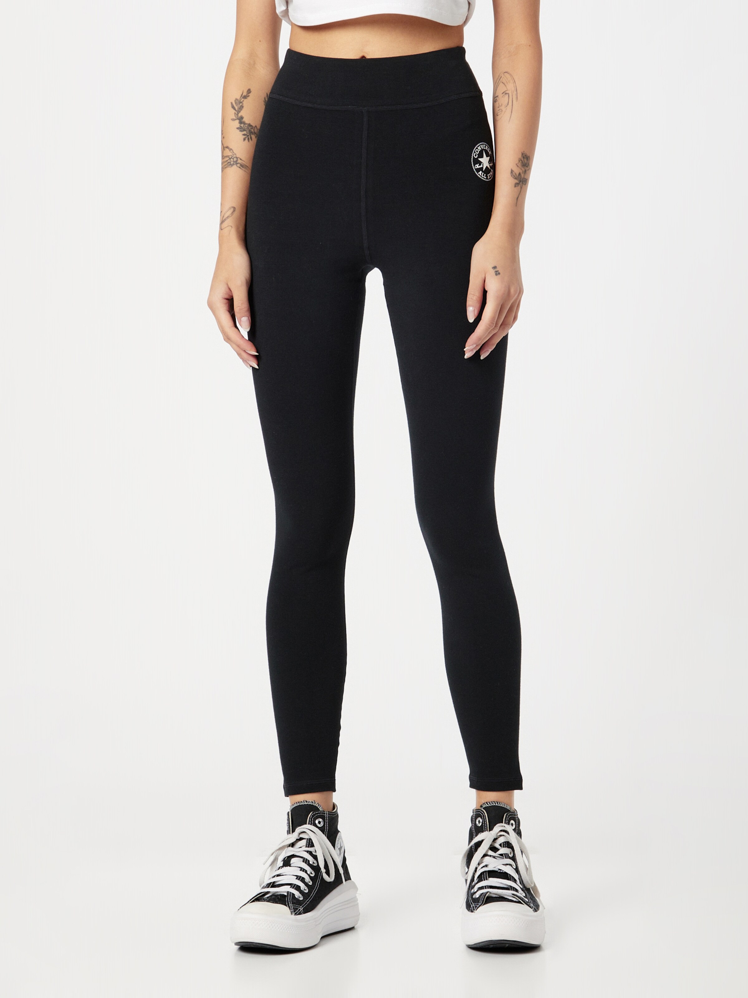 Black tights white converse outlet