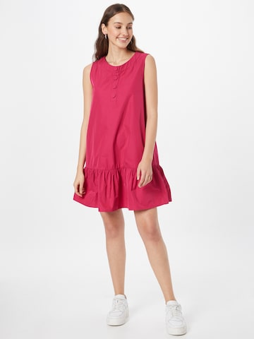 Riani Φόρεμα σε ροζ