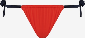 Tommy Jeans Bikini Bottoms 'Heritage' in Red: front
