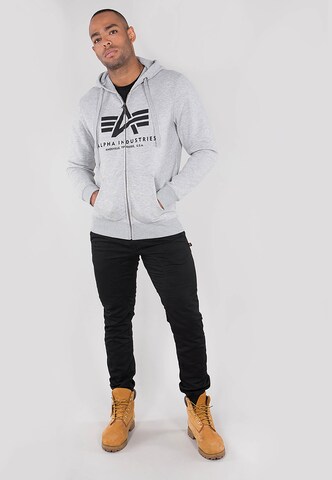 ALPHA INDUSTRIES - Sudadera con cremallera en gris