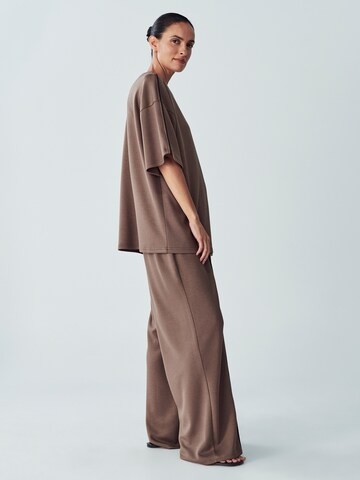 Willa Shirt 'Brenna' in Brown: back