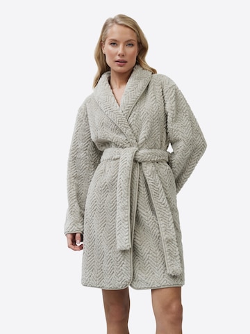 Peignoir court 'Ela' ARUELLE en gris : devant