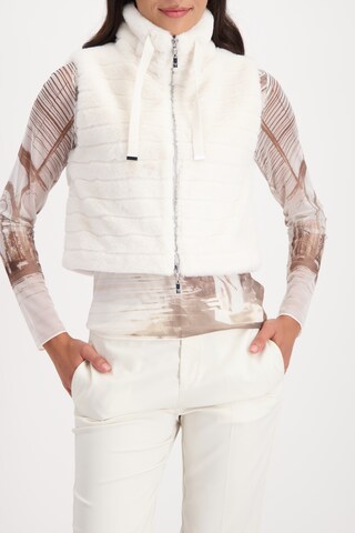 monari Vest in White