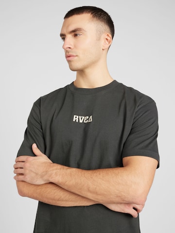 RVCA Tričko 'FLY HIGH' - Sivá