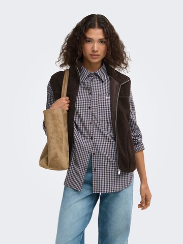 Camicia da donna 'SURANI' di ONLY in marrone