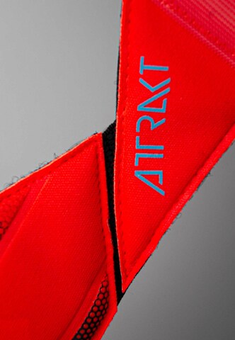 REUSCH Athletic Gloves 'Attrakt Fusion Guardian AdaptiveFlex' in Red