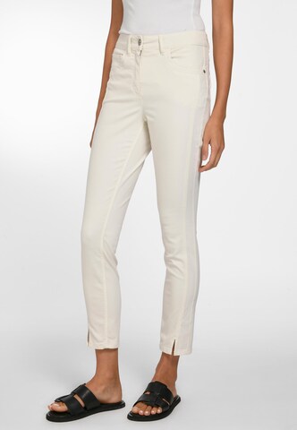 Coupe slim Pantalon Basler en gris : devant