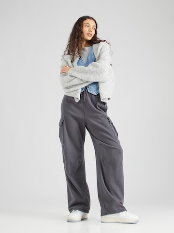 HOLLISTER Loose fit Cargo Pants in Grey