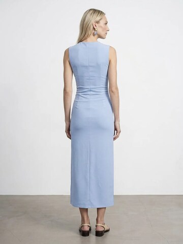 Rochie 'Midi' de la Dilvin pe albastru