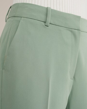WE Fashion regular Bukser med fals i grøn