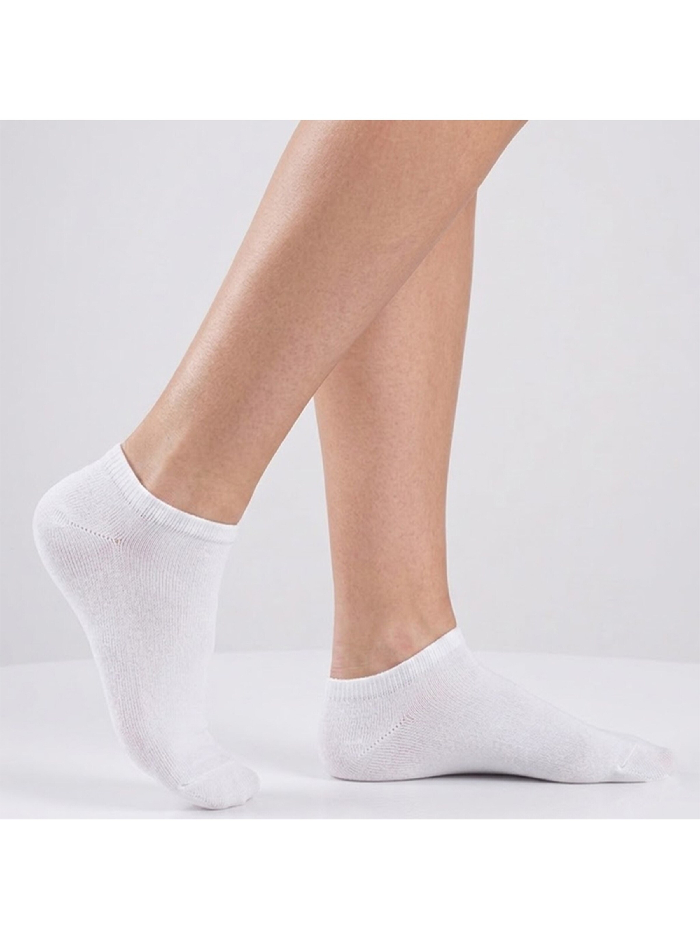 El Sueno Socks 'Sneaker Socken' in White