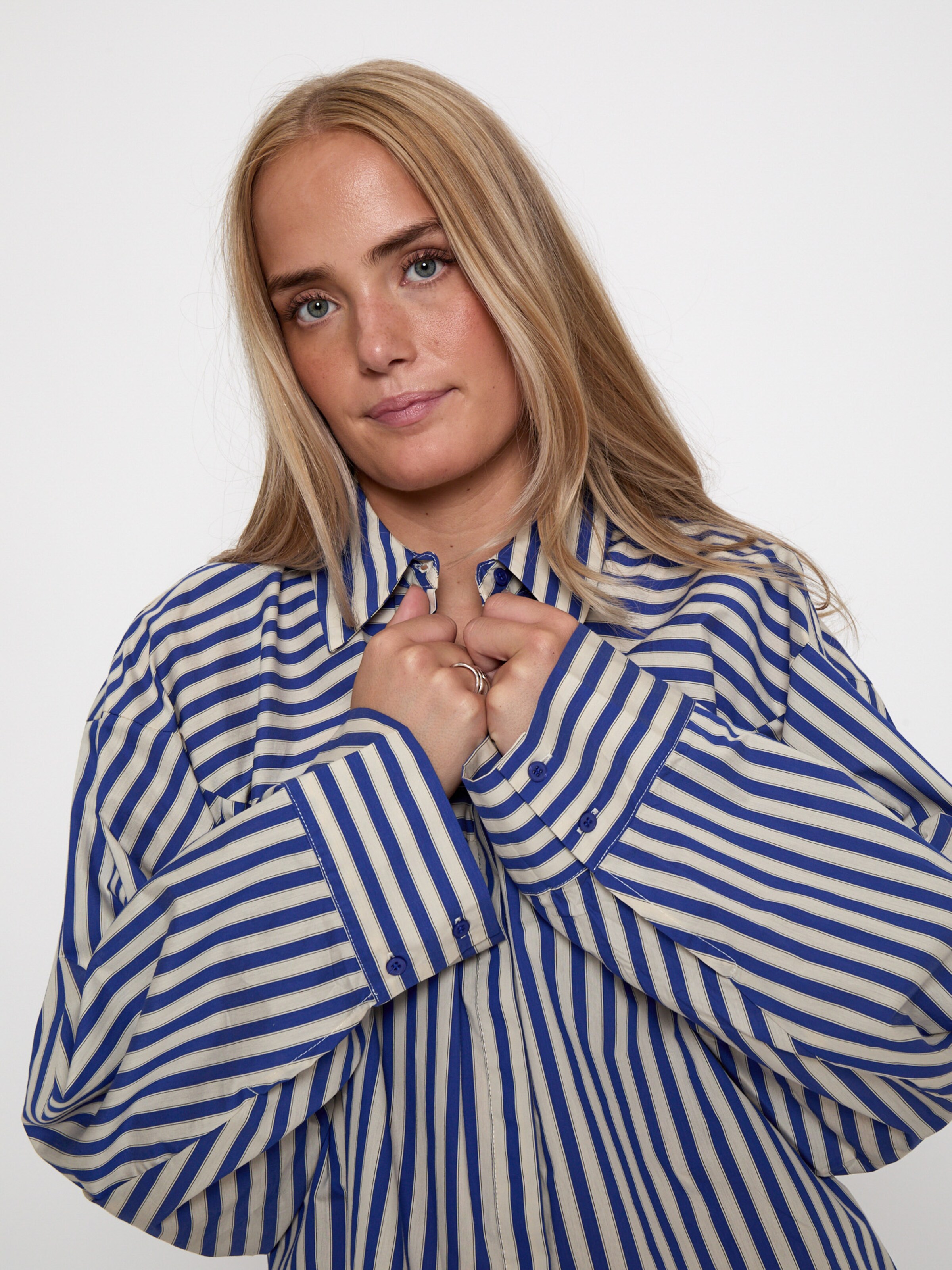 Maglietta 'Sadie' di Peppercorn in blu