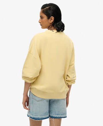 Superdry Sweatshirt in Geel